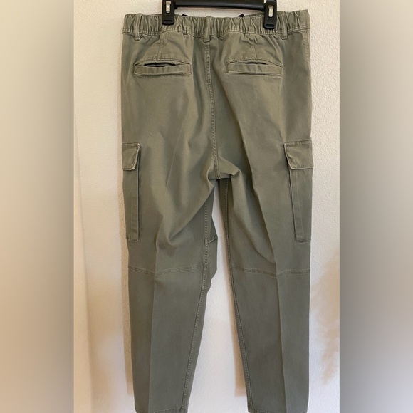 H&M Men’s Cargo Pants, Regular Fit, Front Draw string, Khaki Green, Med - Picture 4 of 9